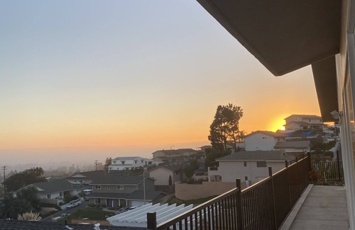 Ventura House | Private studio with beautiful city and ocean views in a newly built home