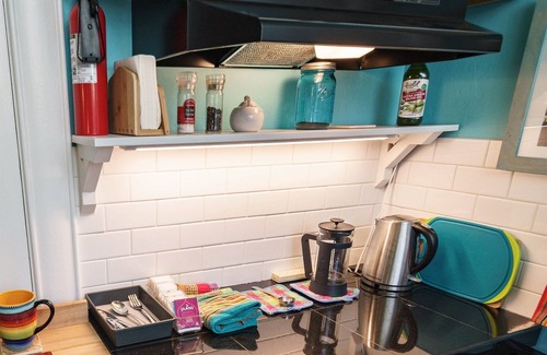 Humboldt Apartment | Private suite for 1–2 w/secret patio & gas firepit