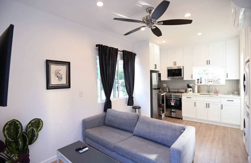 Valley Glen Apartment | Private Suite Near Universal w/All the Essentials