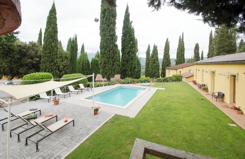 Po' Bandino Villa | PRIVATE TUSCAN VILLA WITH HEATED SWIMMING POOL - LAST WEEKS AVAILABLE