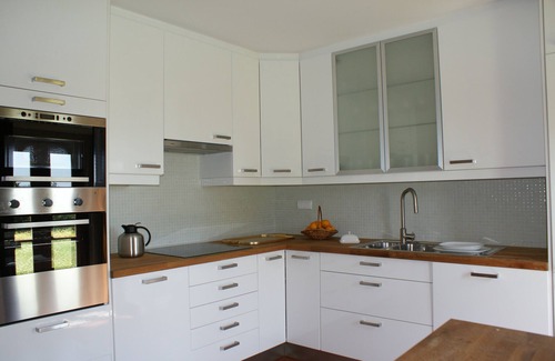 Calheiros House | Private Villa with pool and tennis