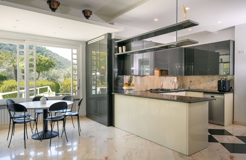 Seiano Villa | Private Villa with hot tub, WIFI, A/C, private pool, TV, terrace, panoramic view, close to Sorrento