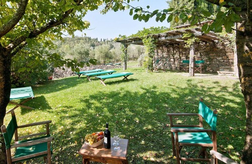 Radda in Chianti Villa | Private Villa with private pool, WIFI, TV, terrace, panoramic view, close to Greve In Chianti
