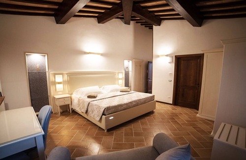 Chiusi Other | Private Villa with swimming Pool and Garden exclusive use