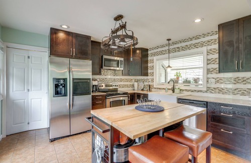 Willingboro House | Private Yard, Garden, Patio: South Jersey Hideaway