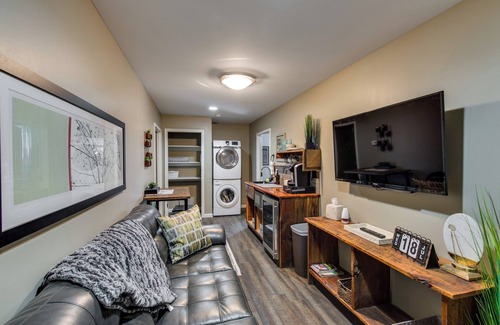 Castalian Springs House | Privately owned Retreat Center on 200 acres.