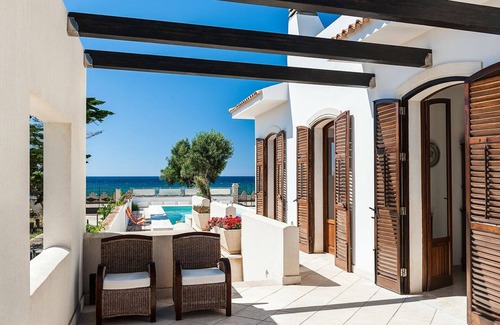 Cornino Villa | Profumo di Mare - Beachfront rental with private pool, Sicily