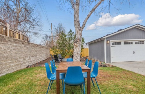 Arvada Plaza Area House | Projector Nights & Park Delights I Designer Reno