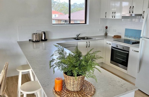 Nelson Bay Apartment | Promenade 12, 8 Intrepid Cl - fantastic waterfront unit with air con and Wifi
