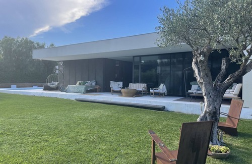 L'Escala House | PROMOTION fo 10 people ECOLOGICAL STANDING