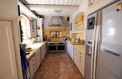 Roussillon House | Property in the heart of the Luberon in an exceptional setting, dog allowed (1)
