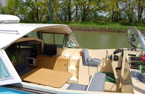 Nevers House | Propriete de 2 chambres avec vue sur le lac a Nevers a 1 km de la plage
