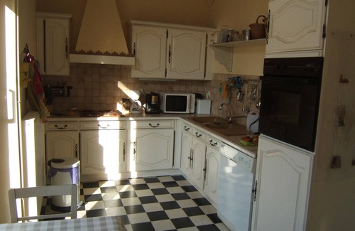 Sainte-Cecile-les-Vignes House | Provence-Charming house with garden and swimming pool, up to 10 people