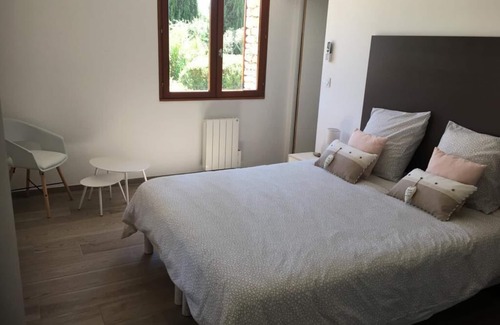 Lioux Other | Provencal farmhouse with pool and large garden, quiet
