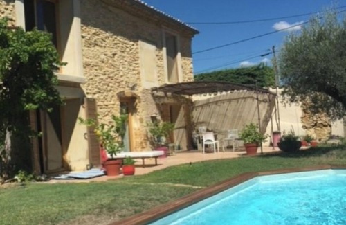 Piolenc House | Provencal stone house, in the countryside, 7minutes from a water park