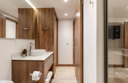 El Poblado Apartment | Provenza Private Jacuzzi/Astonishing 2BR AC