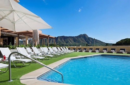 Waikiki House | Proximity at its Best! 2 Convenient Units near Queen's Surf Beach, Pets Allowed!