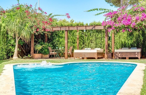 Puig de Ros Ski Chalet | Puig de Ros Villa sea view with private pool and garden