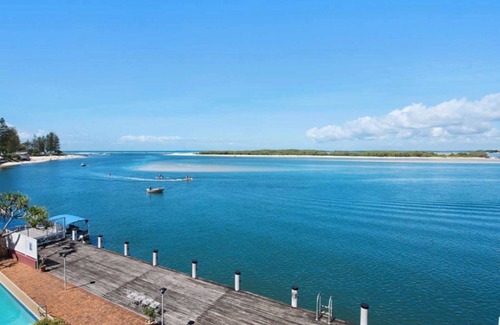 Caloundra Apartment | PUMICESTONE CHASE UNIT 8