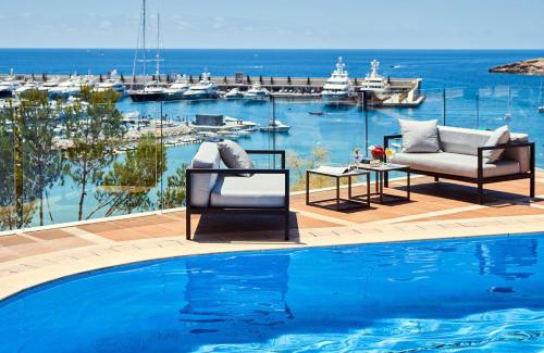 Santa Ponsa Hotel | Pure Salt Port Adriano - Adults Only
