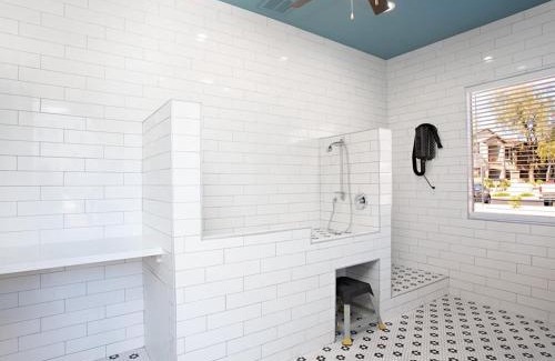 North Scottsdale Apartment | Pure Suites 2 Bed N Scottsdale McDowell Mtn Ranch Gym Pool