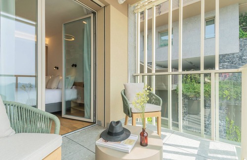 Como Villa | PureView Luxury - 1st Floor, Breakfast & Pool