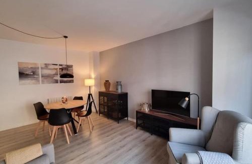 Poble Nou Apartment | QEhome confort y parquing en el centro de Manresa