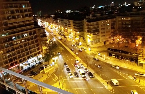 Avenida de Roma Apartment | QUAD AVENUE 2BR 2BA, 2 Balconies, Garage, A.C. (Cold or heat), with city view