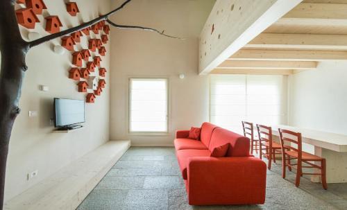 Prestine House | Quader nidi nel verde