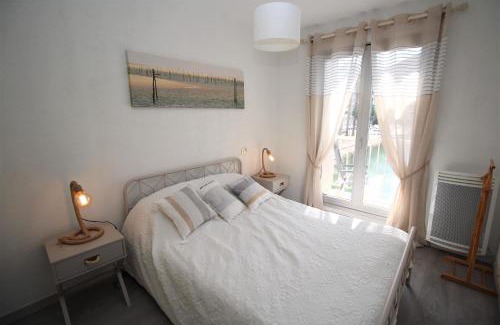 Le Port Apartment | QUAI12- Appartement T2 vue Marina