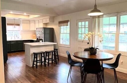 Central Oklahoma City House | Quaint 3 Bed in Safe Area near Lake Hefner 0 Fees