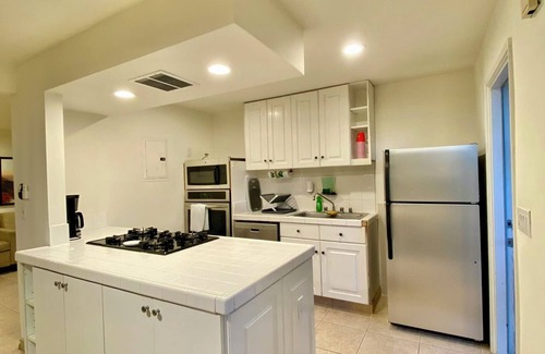 Westside Costa Mesa Apartment | Quaint American Abode
