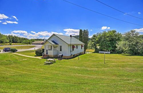 Independence House | Quaint and Scenic Country Cottage, 3 Mi to New River