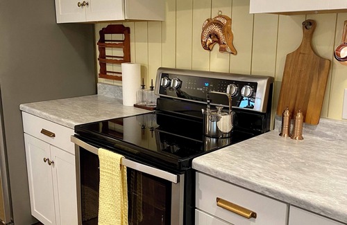 Pompeys Pillar Cottage | Quaint Cottage @ Fort Nibbe