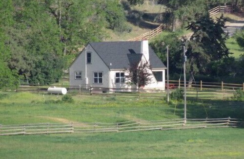 Grantsdale House | Quaint Country Stucco House on Bitterroot River on 2400 Acres of Private Land