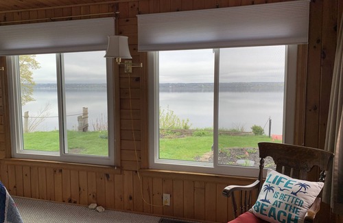 Geneva Cottage | Quaint Country-Style Cottage On Seneca Lake