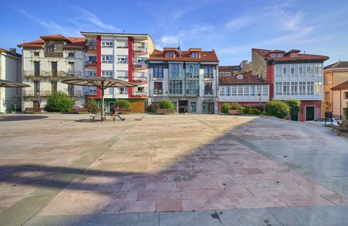 Pravia House | Quaint downtown house in charming Pravia