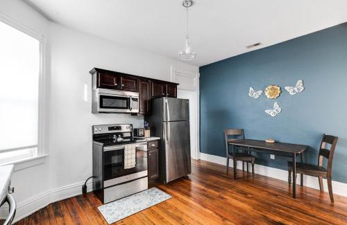 Church Hill Apartment | Quaint Escape for 2 Near Richmond Battlefield Park