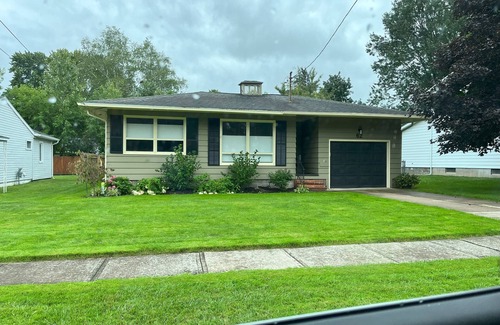 Melrose Park House | Quaint ranch house within walking distance to Emerson Park on Owasco Lake.
