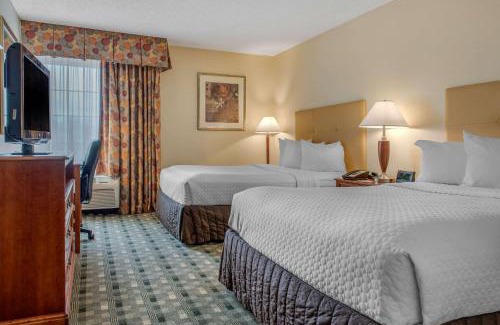 Blue Ash Hotel | Quality Hotel Conference Center Cincinnati Blue Ash