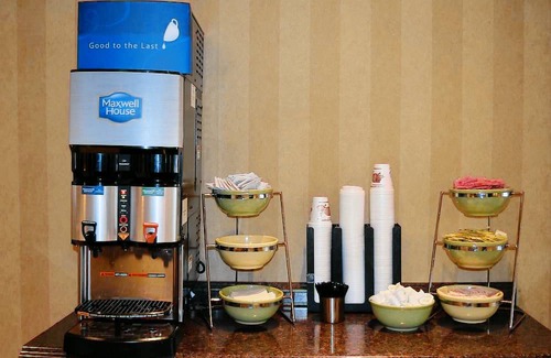 Downtown Niagara Falls Hotel | Quality Hotel & Suites At The Falls