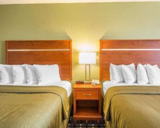 Dandridge Hotel | Quality Inn Dandridge