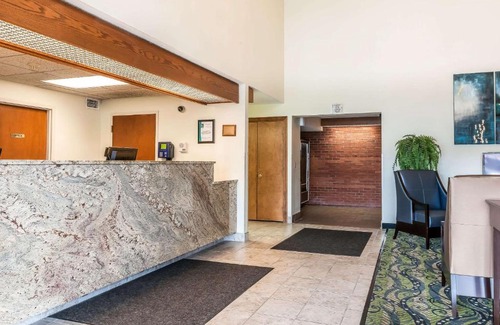 Jackson Hotel | Quality Inn Jackson