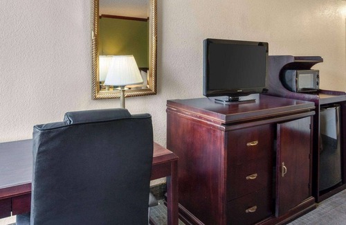 Shreveport Hotel | Quality Inn Shreveport Airport