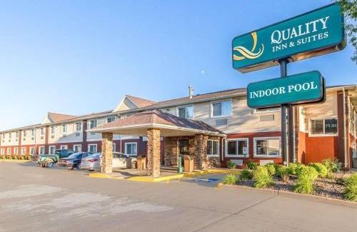 Eau Claire Hotel | Quality Inn & Suites Eau Claire University Area
