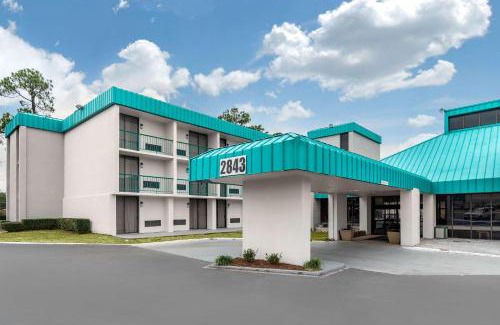 Tyler Hotel | Quality Inn Tyler - Lindale