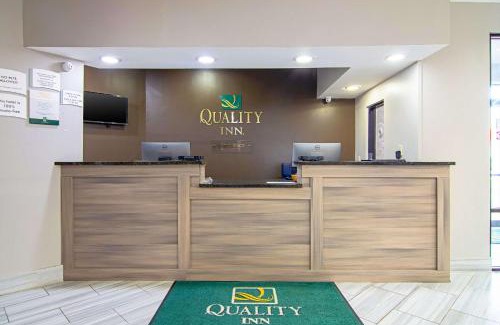 Villa Rica Hotel | Quality Inn Villa Rica