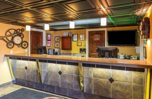 Winnemucca Hotel | Quality Inn Winnemucca - Model T Casino