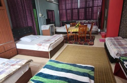 Kampung Dusun Muda House | Quddus Inn villa