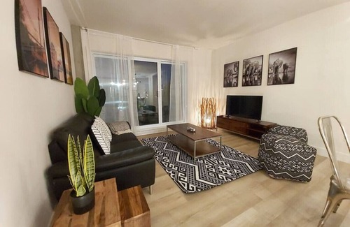 Pointe-de-Sainte-Foy Apartment | Quebec - La Vigie 1B